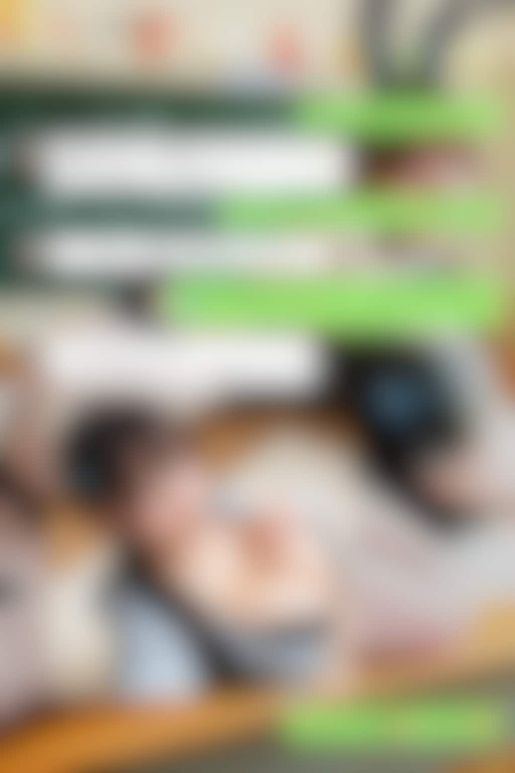 251212P【11枚】ゆるゆるパーカーにデニムショーパンのいろは先生