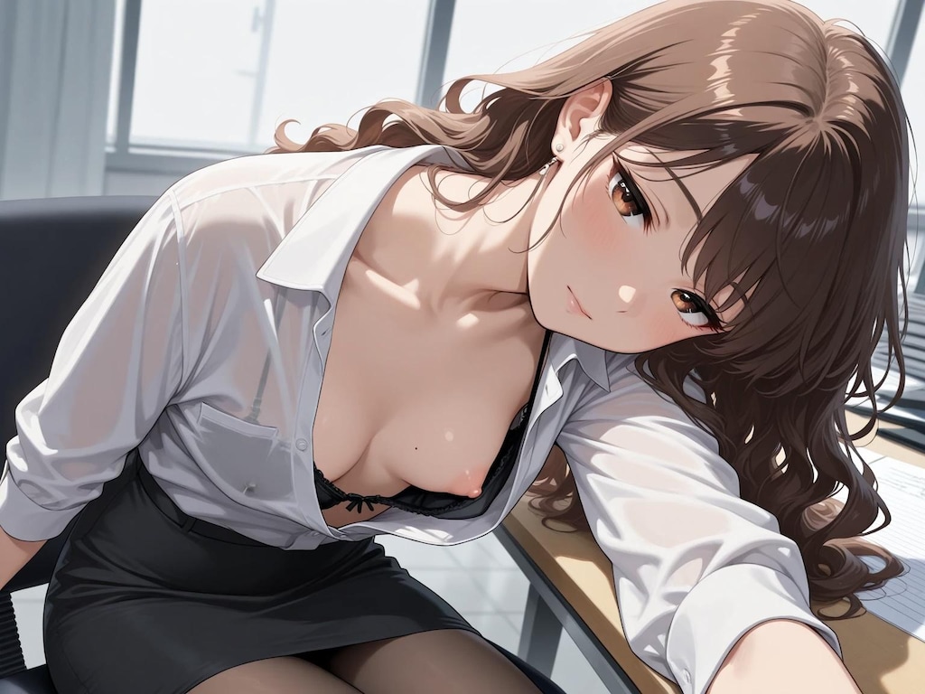 4枚:気怠い感じで胸チラ