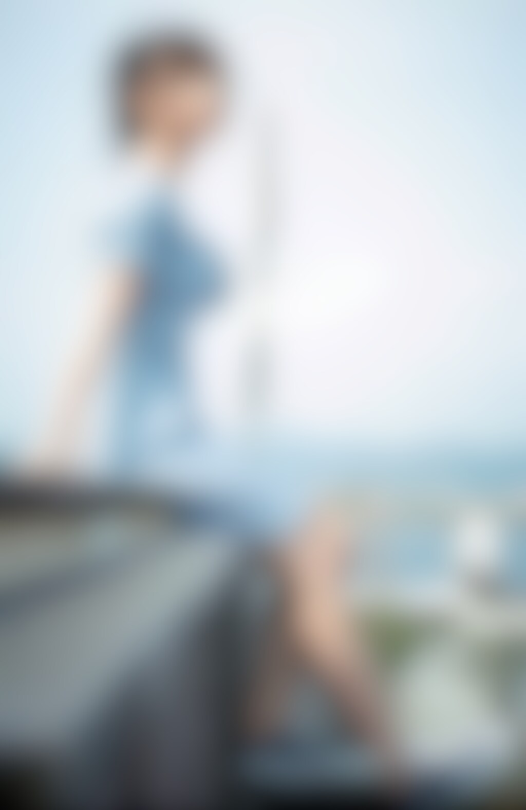 海辺の子ちゃんパンチラとキモおぢ