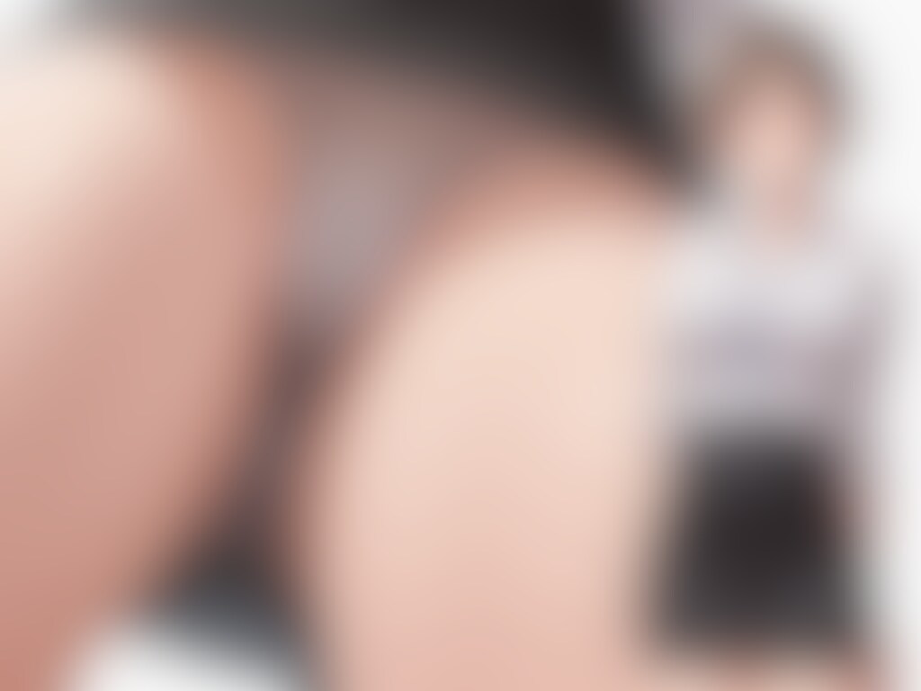 19枚:立ち絵とパンティ