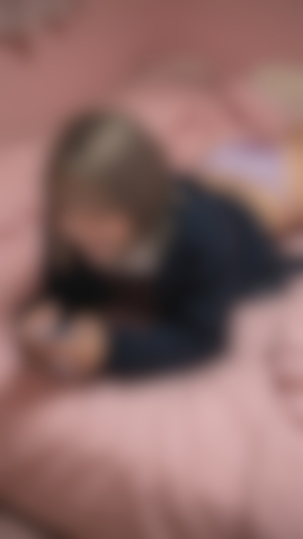 お部屋ゆったりパンチラ