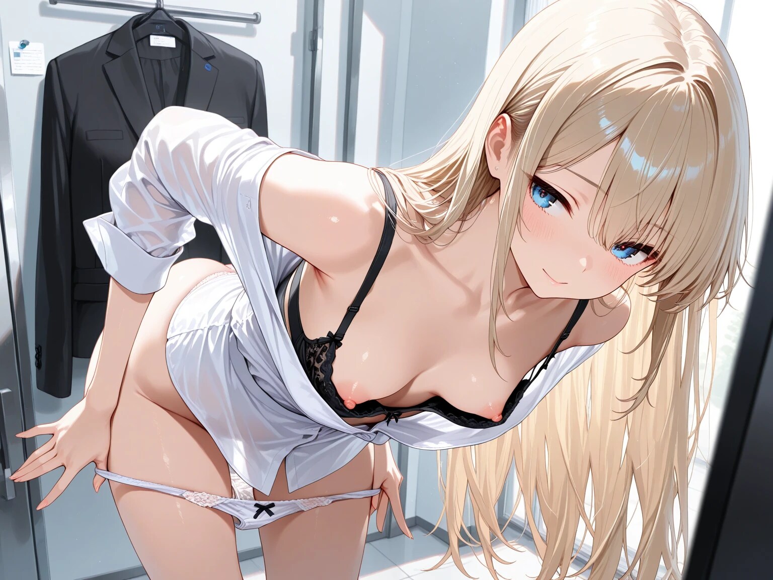 39枚:パンツ脱ぐ時の胸チラ