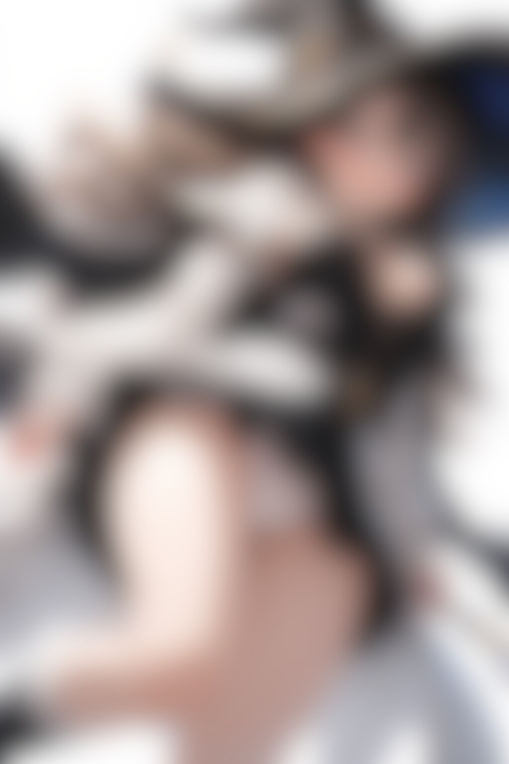 7枚:魔道士パンチラ