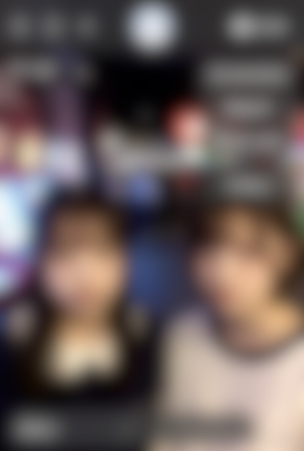 有料配信時だけ服を脱ぐJKコンビ