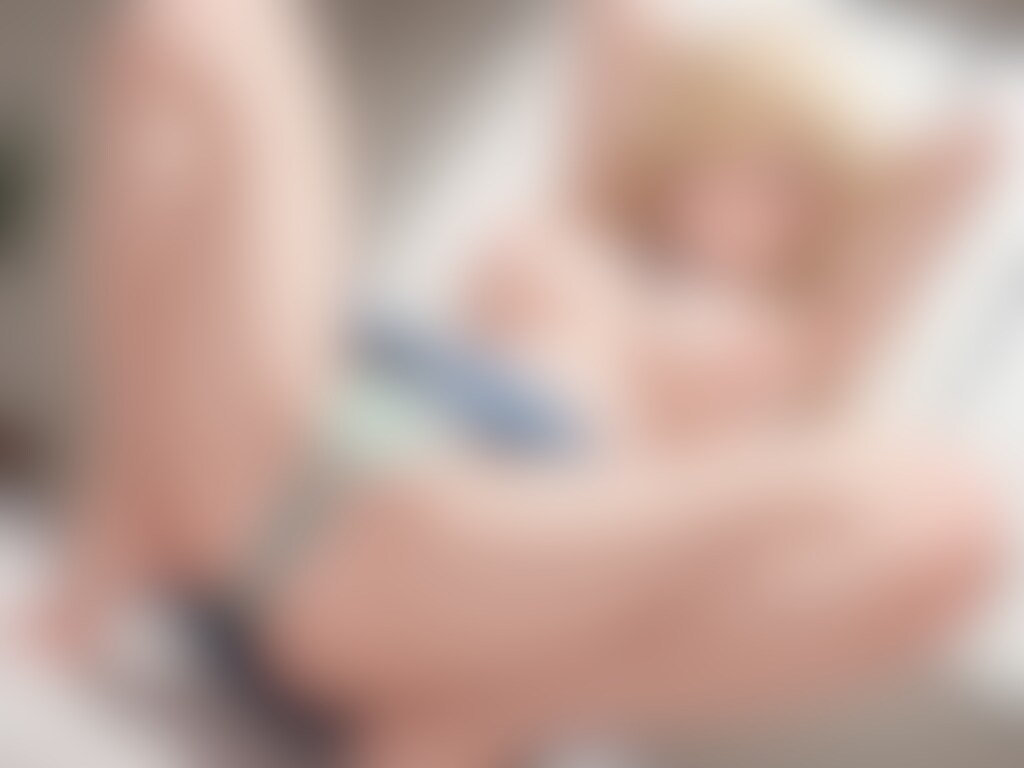 25枚:乳出しギャルのマンスジ