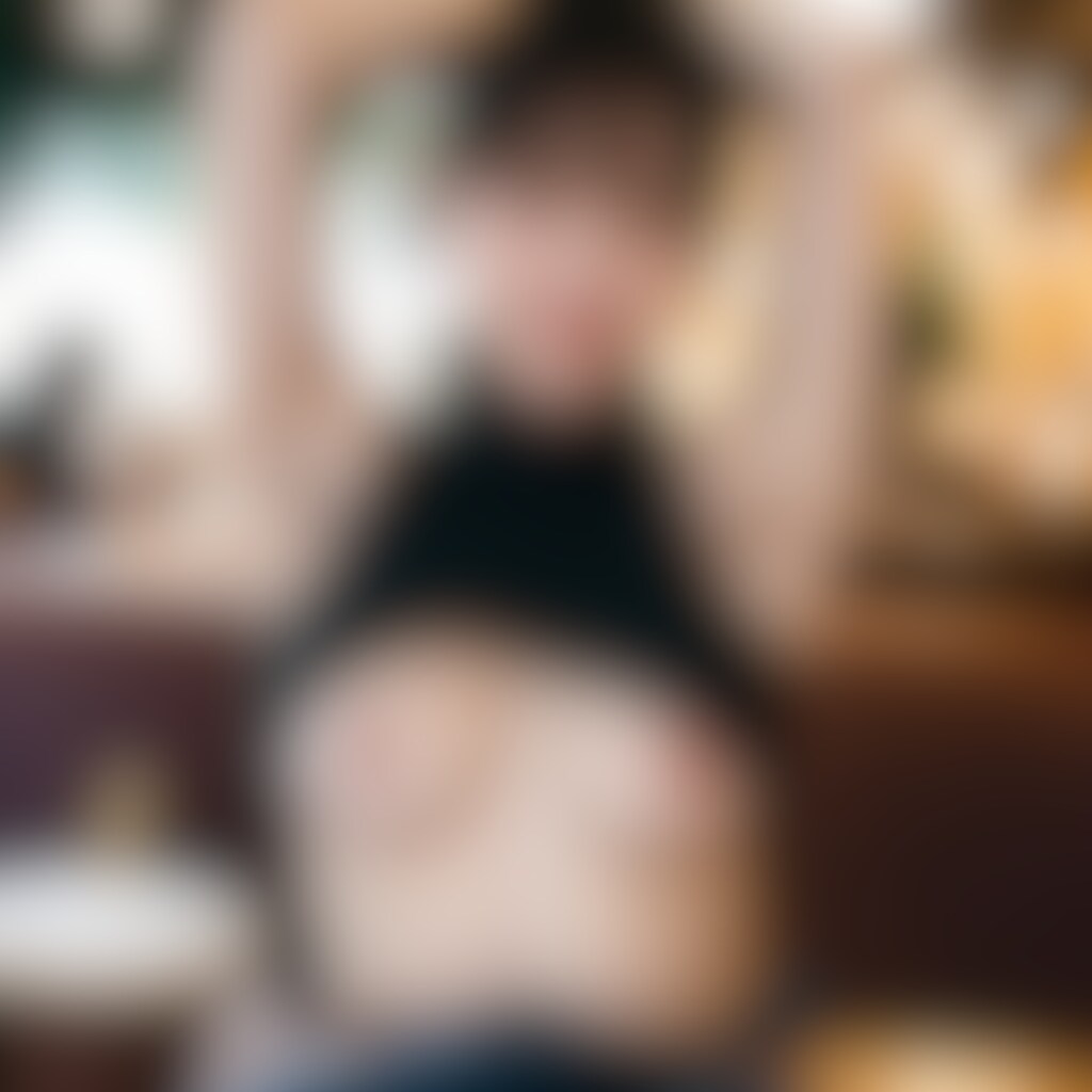 【17枚】おっぱい＆脇毛見せお姉さん