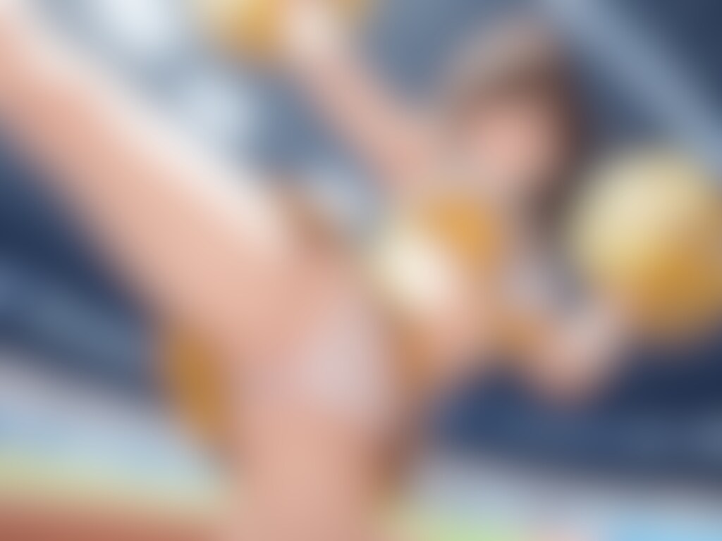 40枚:チアガールのハイキック