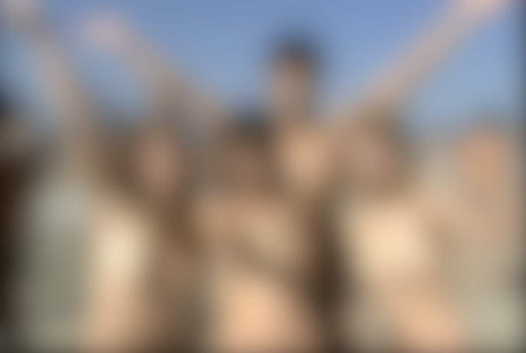 （限定）旅行はヌーディストビーチへ