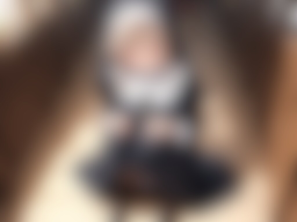 40枚:シスターの無防備パンチラ