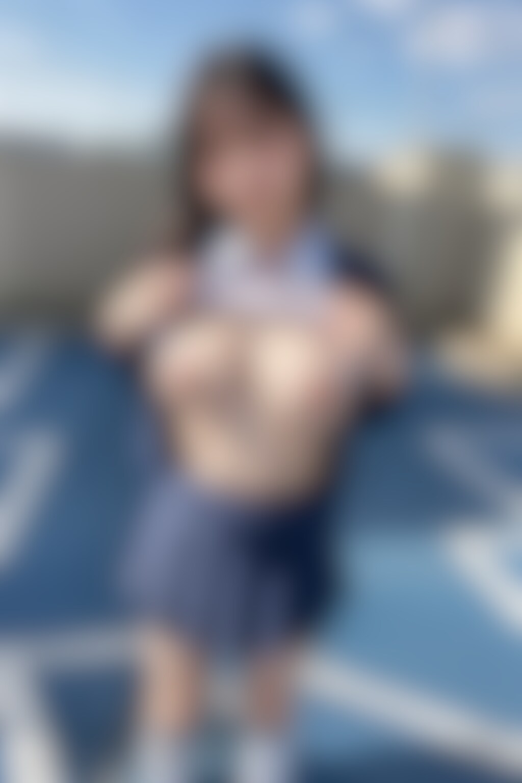 【20枚】制服おっぱい野外露出