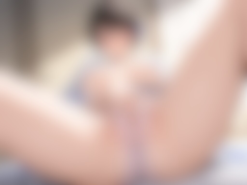 22枚:今から今年最初の1人エッチはじめます