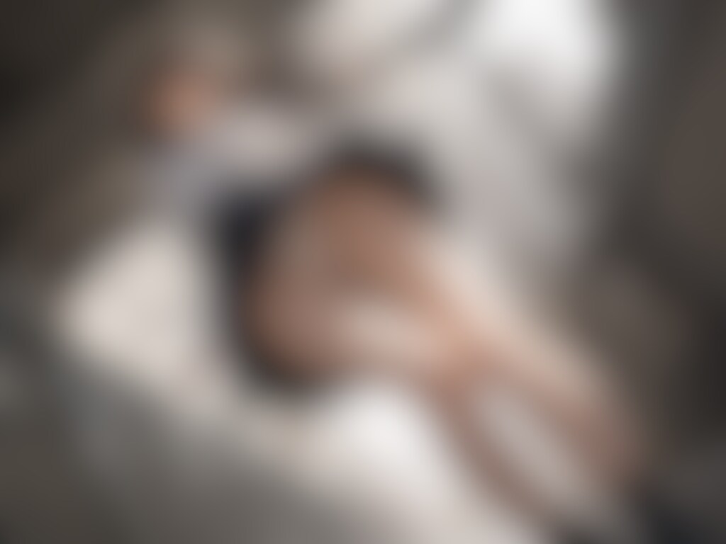 9枚:ローアングル集