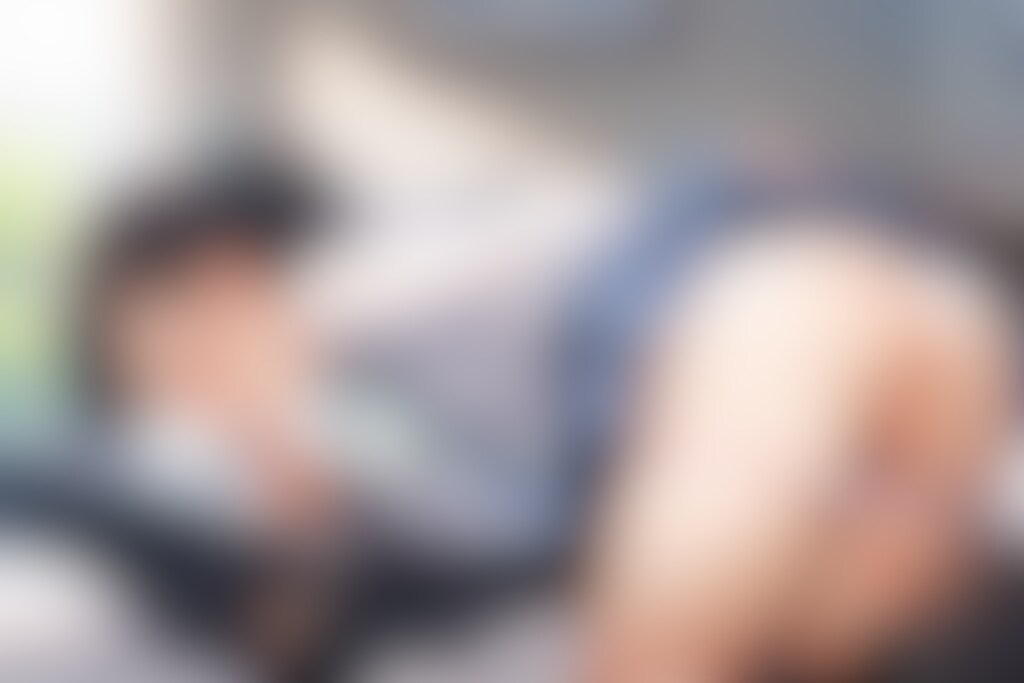 〇リJ〇ちゃんたちがセーラー服（白）で６９＆全裸６９で口内射精（１０枚）