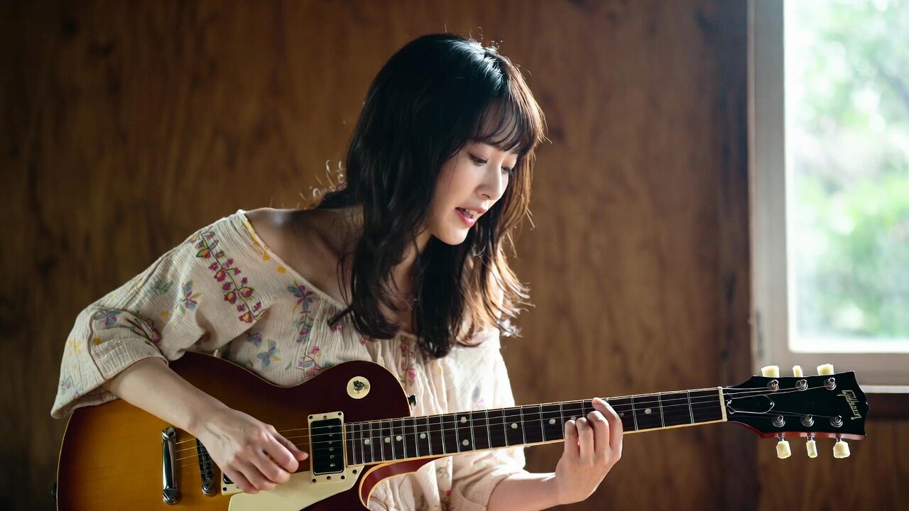 エレキギター女子シリーズ