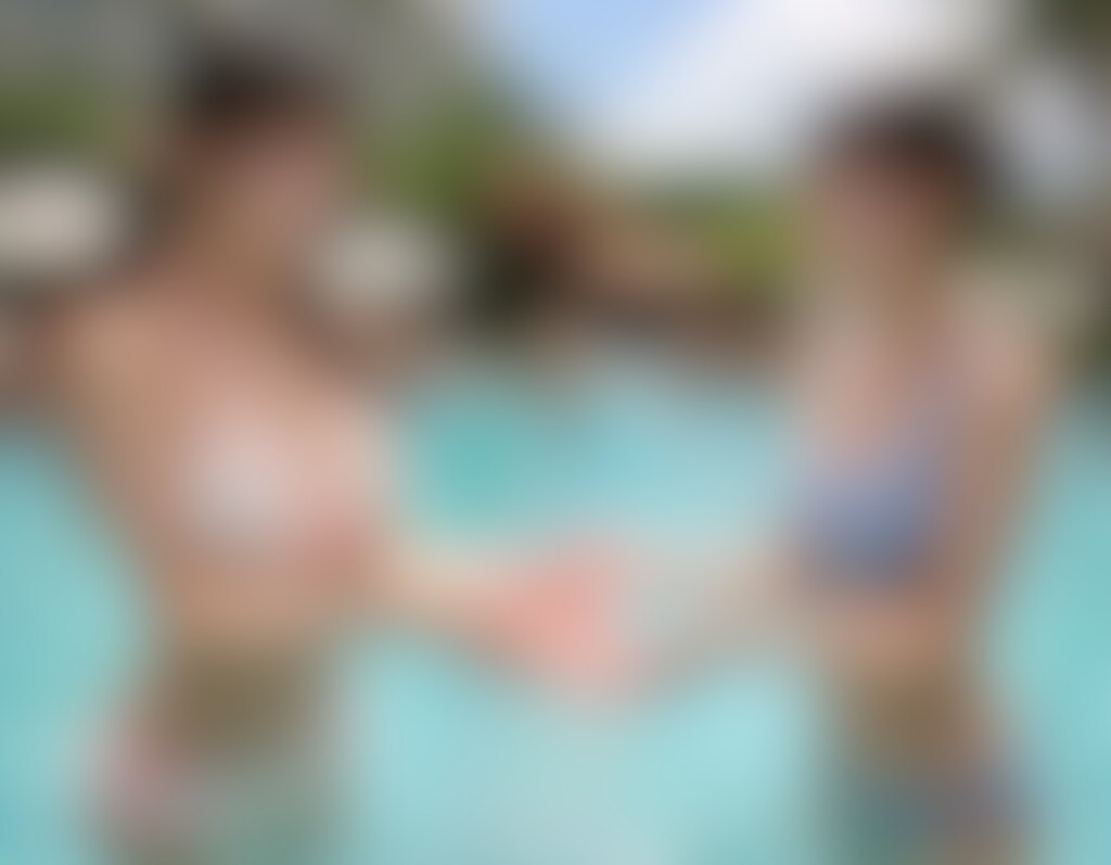 260718P【7枚】ツインテ爆弾・眞由香の女子旅、プール編２