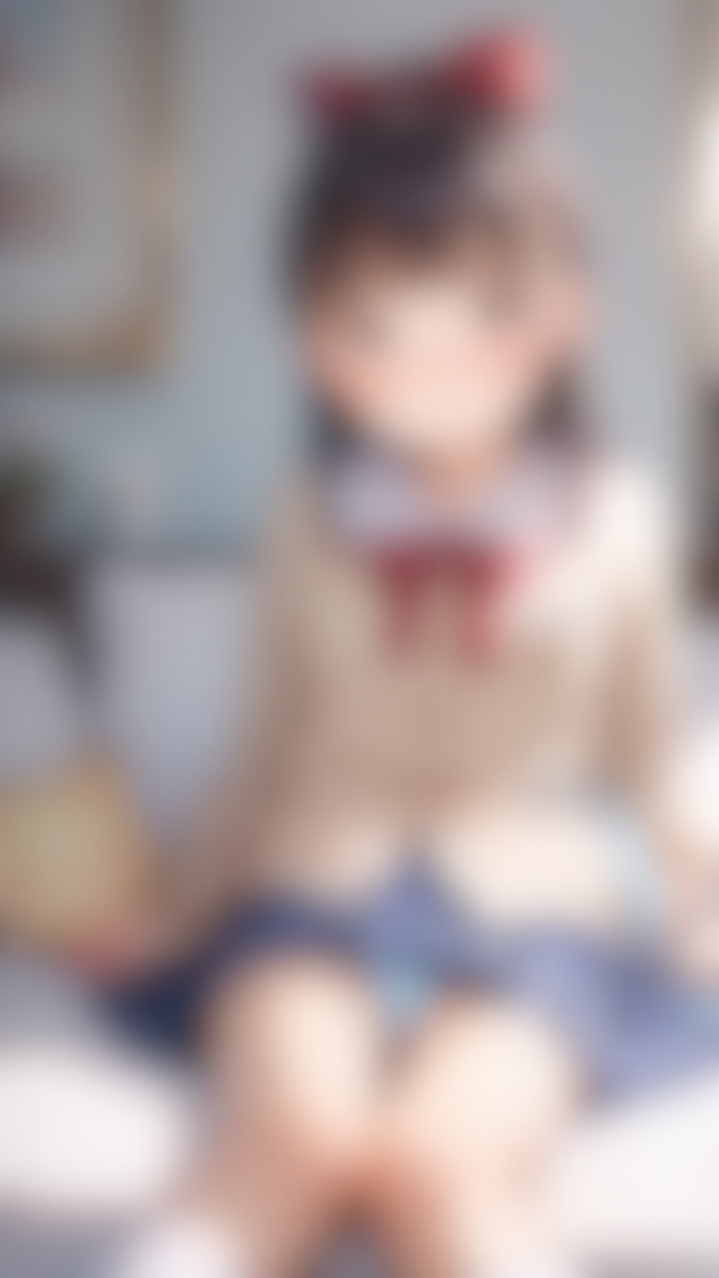 ブラウス＆チェックのスカート姿の〇リJ〇ちゃんたちが座りパンチラ（6枚）