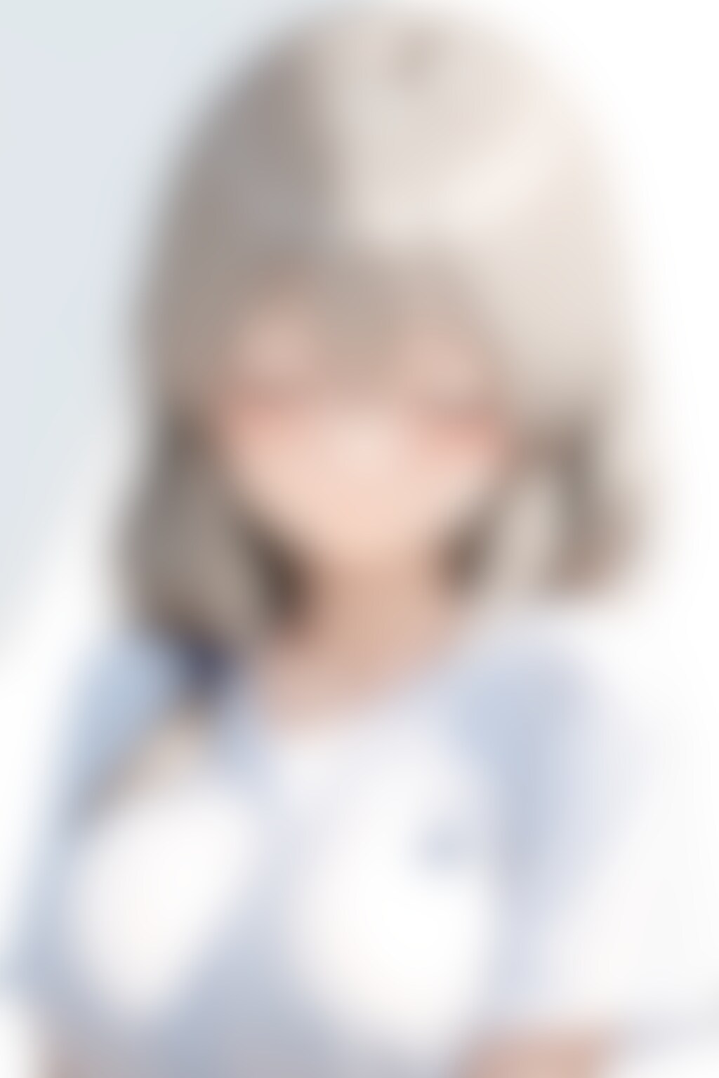 宇〇〇さんのおっぱいをマッサージ