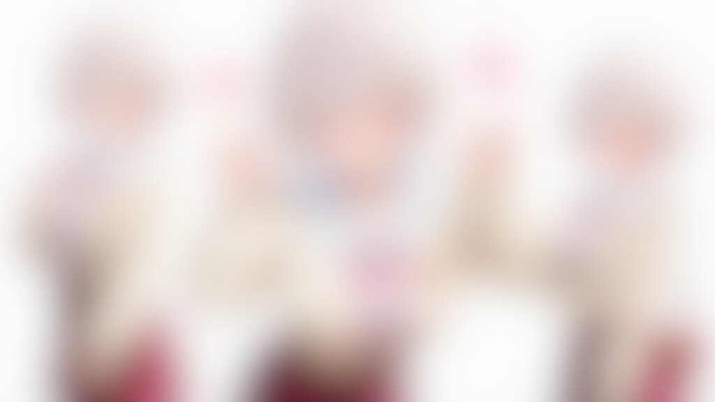 ピーチチェックのガーリーデートコーデ