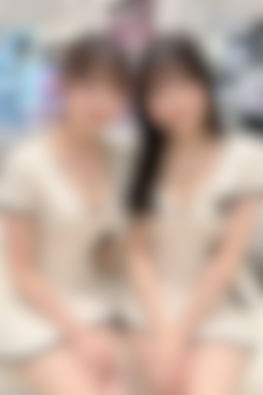 化粧品売り場のお姉さんの生尻🍑