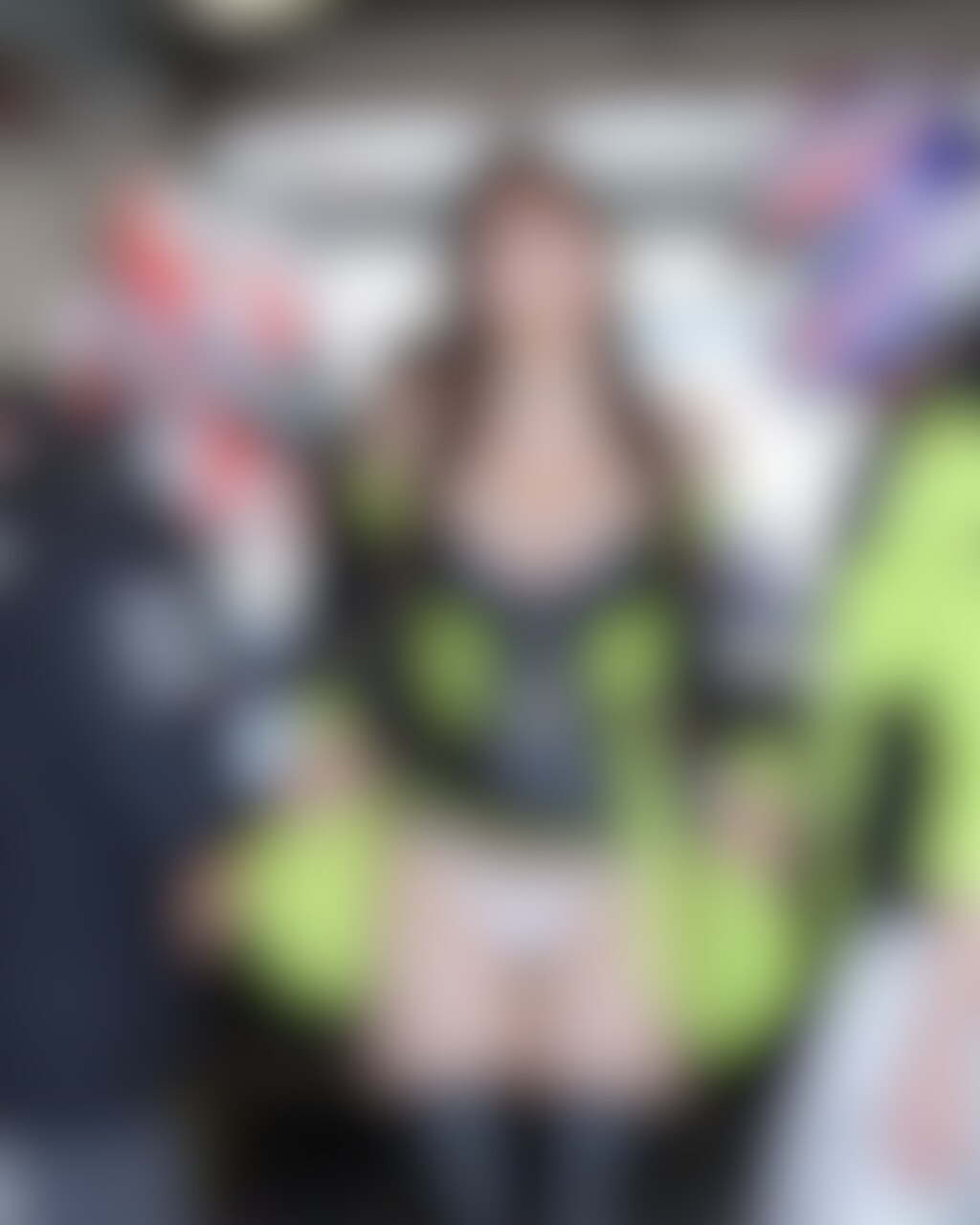 【動画あり】① 痴女レースクイーン / seductive race queen