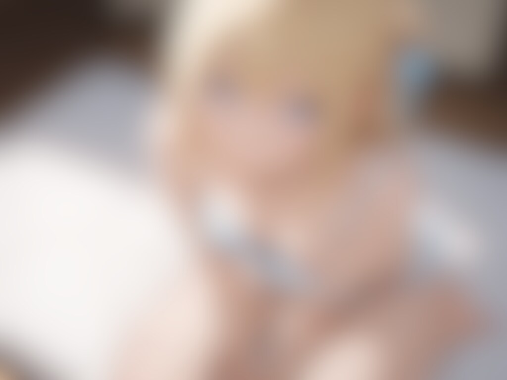 40枚:胸ちらランジェリー