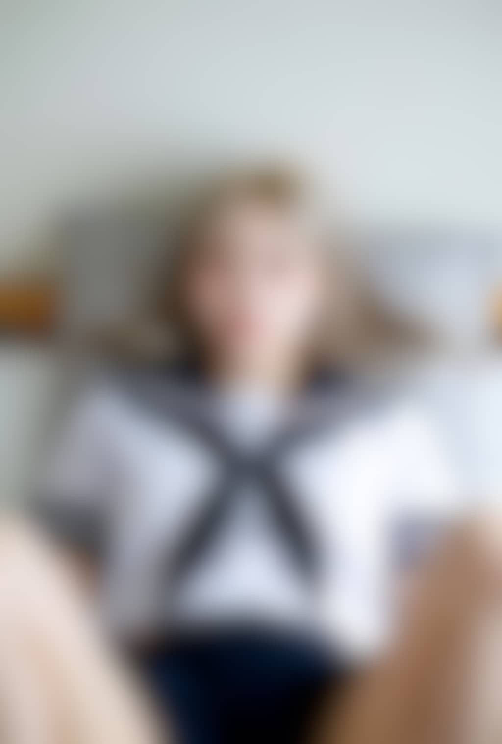 着衣でハメられながらピースJKちゃん