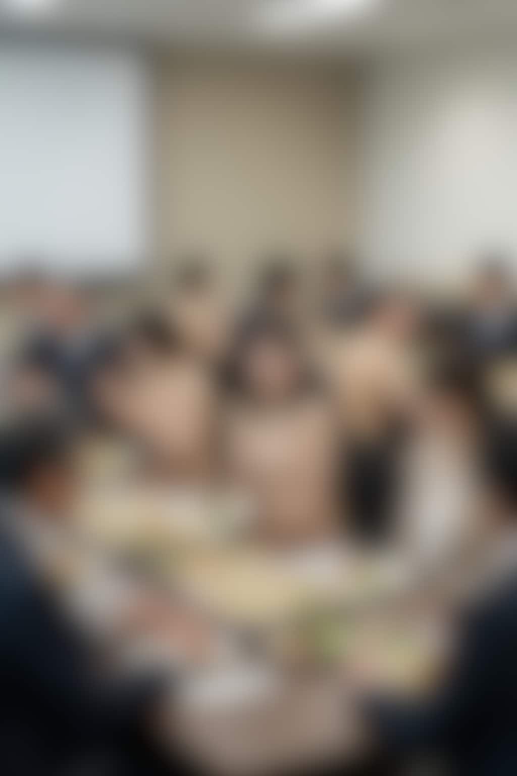 【40枚】入社式後の懇親会