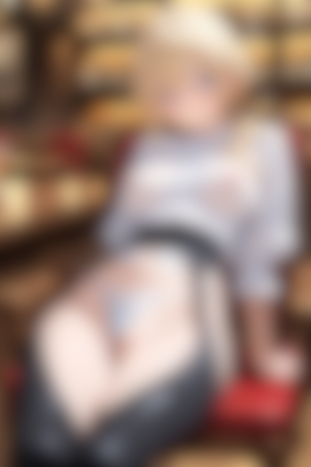 40枚:マンスジ透け乳ガールズバー