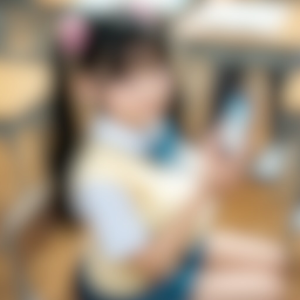 250914P【9枚】クラスのめちゃかわ女子に話しかけたオタクくん