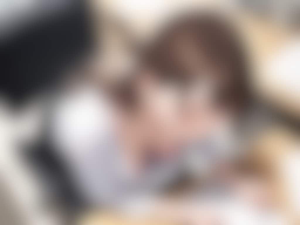40枚:前屈み系胸チラの在庫放出