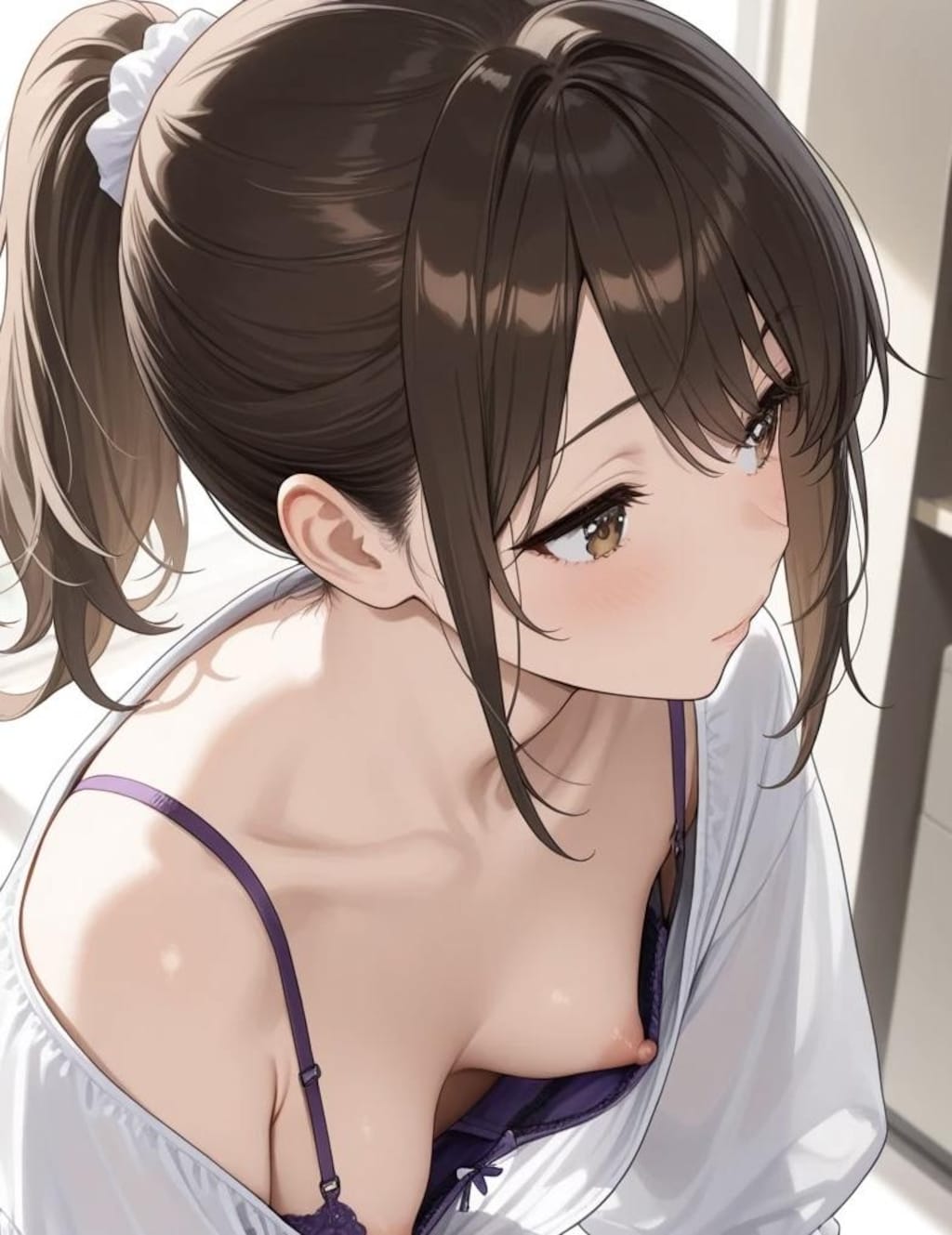 6枚:近距離から見る胸チラ