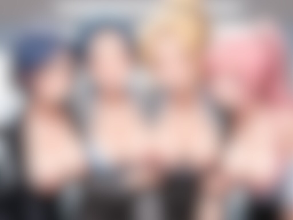 25枚：仲良しおっぱい