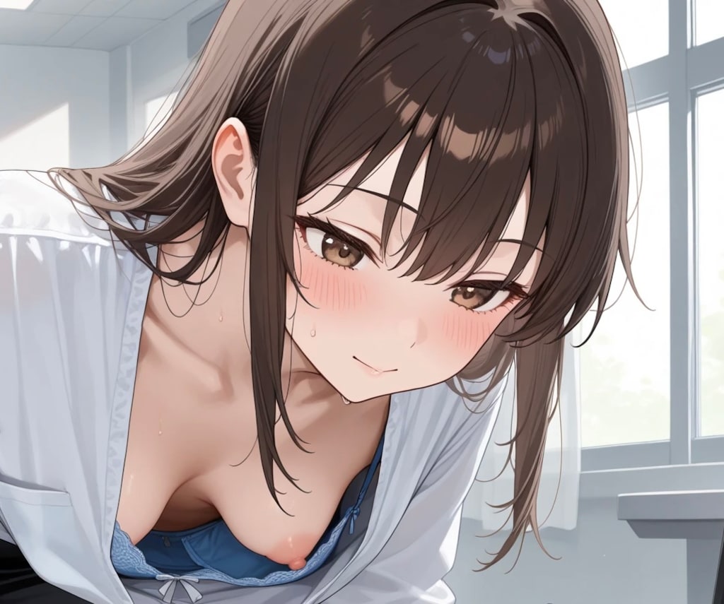 6枚:近距離で胸チラ