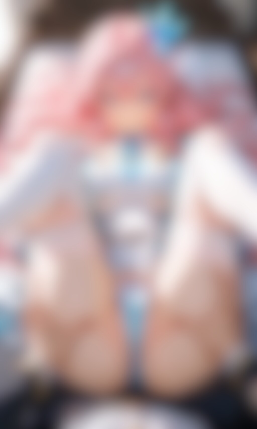 パンティをずらされて