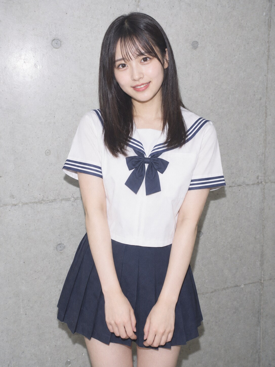 [31枚]可愛い女の子の制服姿💕