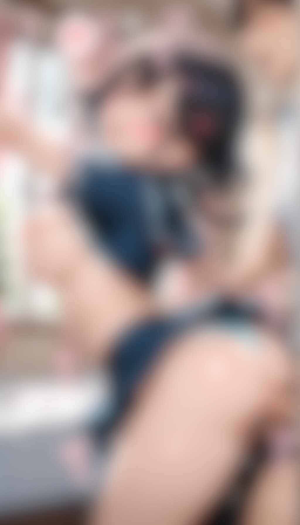 制服黒髪女子とパンツをずらしてSEX