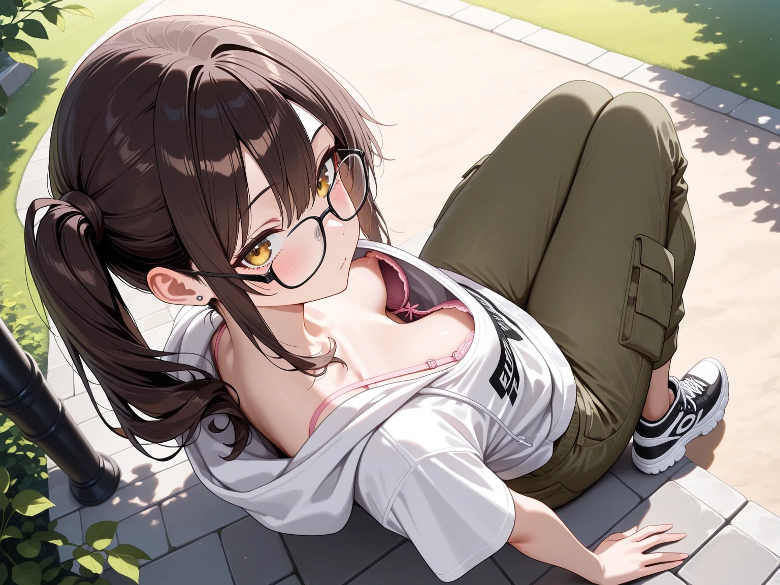 40枚:胸チラ眼鏡