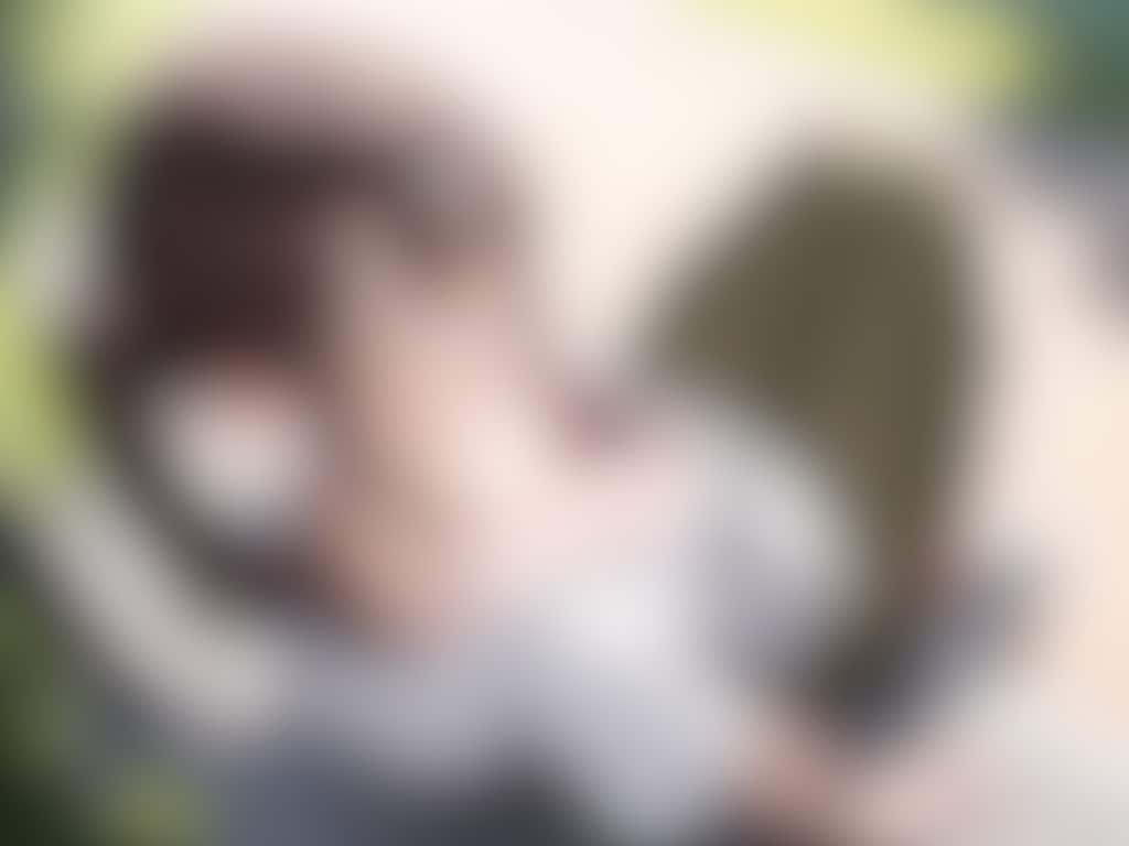 40枚:胸チラ眼鏡