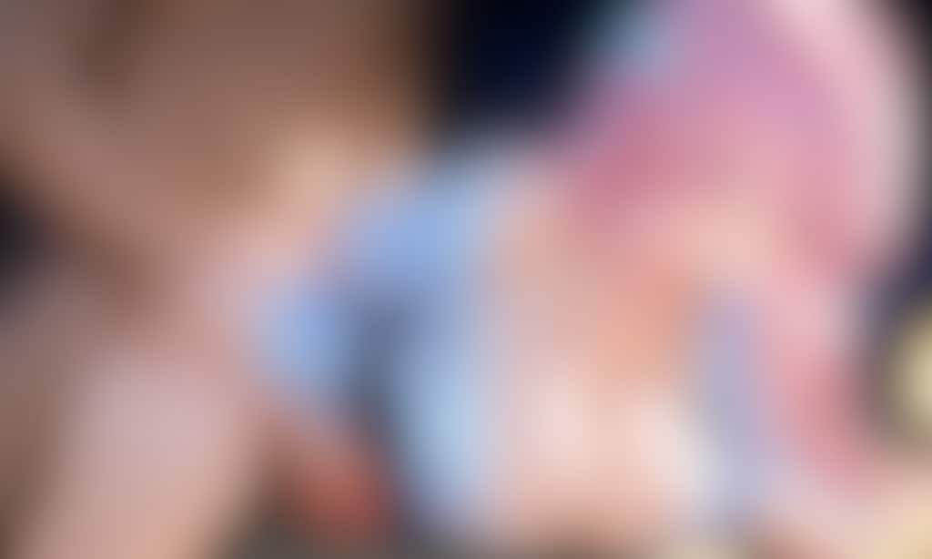 着物姿であてがわれて