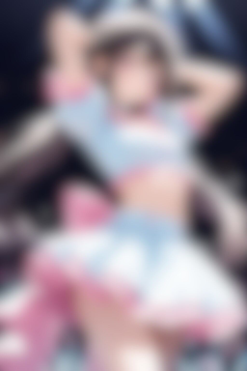 20260130【5枚】アイドルステージ衣装の女性