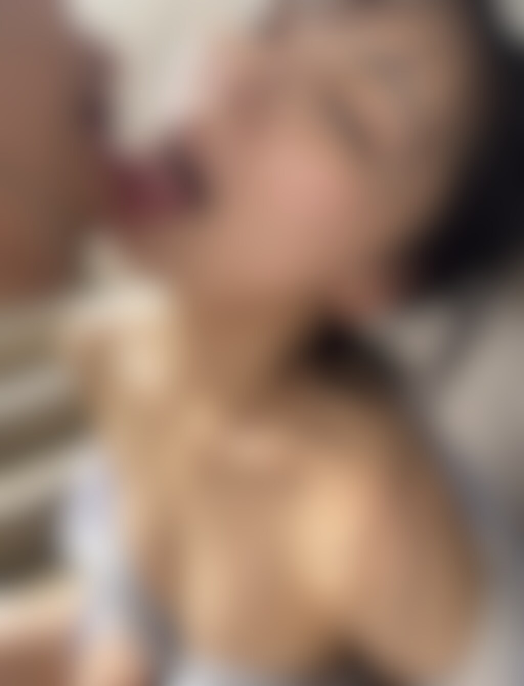 動画あり❣️浴衣美女のエロいキス