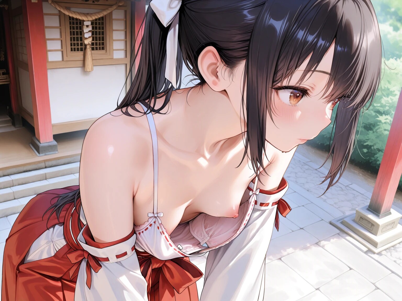 40枚:はだけすぎた巫女