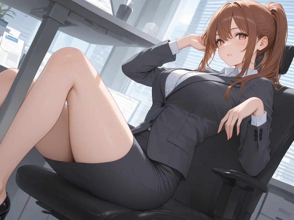 17枚：OLグラビア