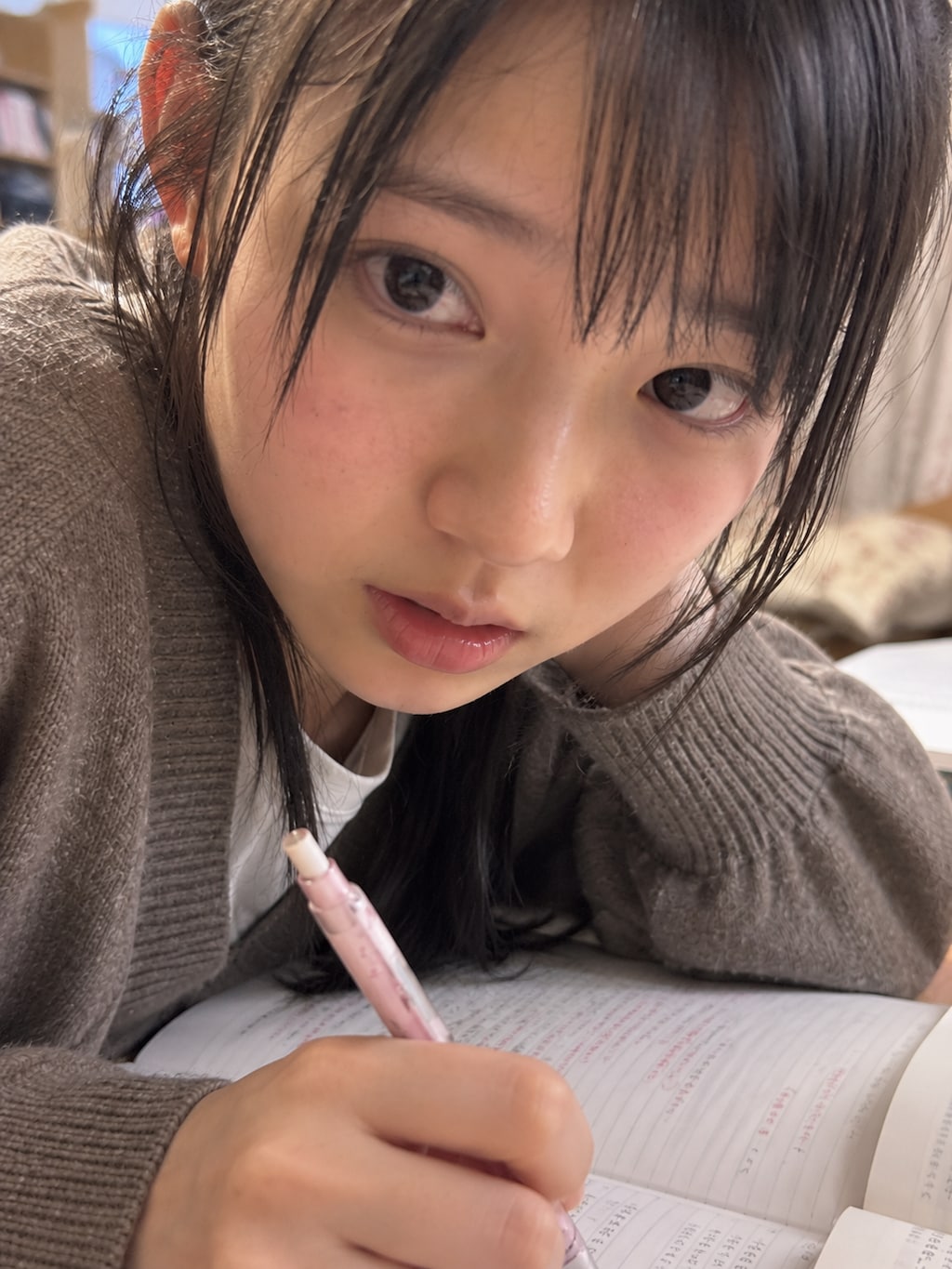 先生の彼女って...どんな人？