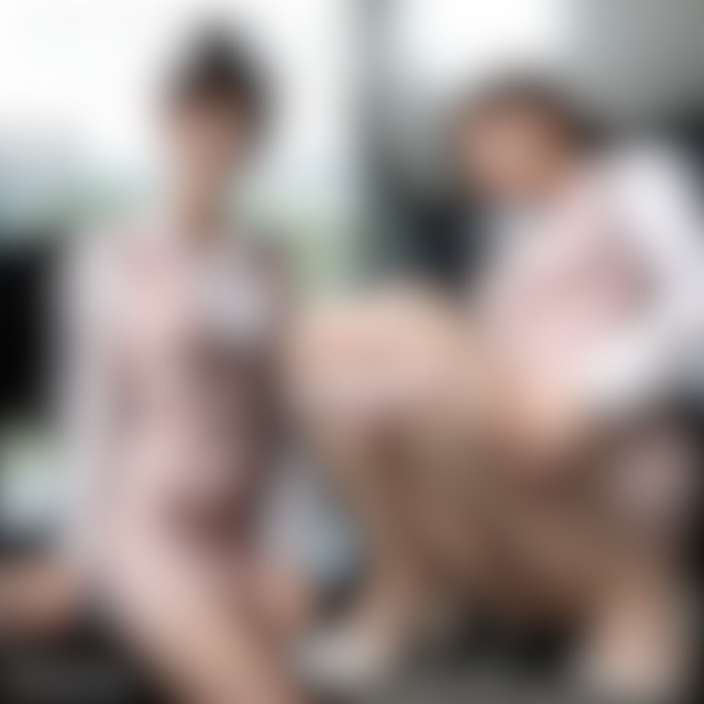 40枚）トイレ覗き♡ショ○ニ働くお姉さん【PEEINGFAN】