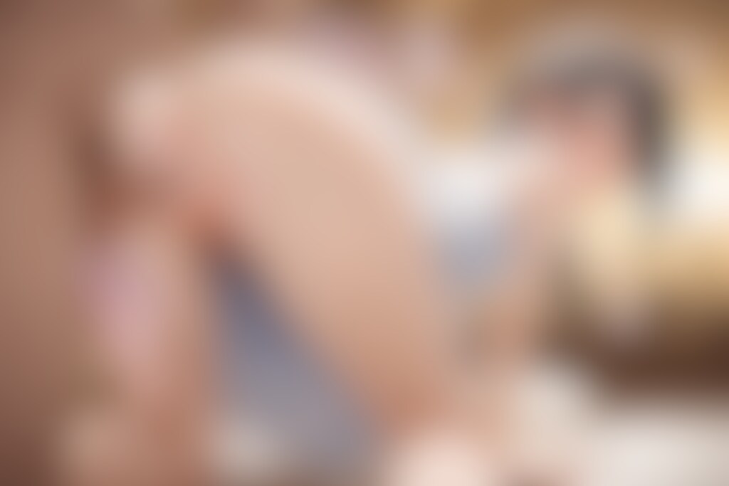 後ろから犯されちゃう長女ちゃん🌸✨