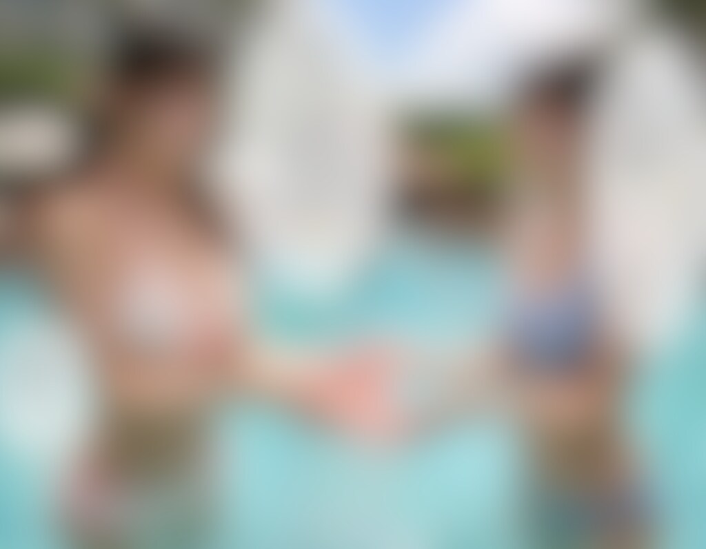 260719B【10+2枚】ツインテ爆弾・眞由香の女子旅、プール編３