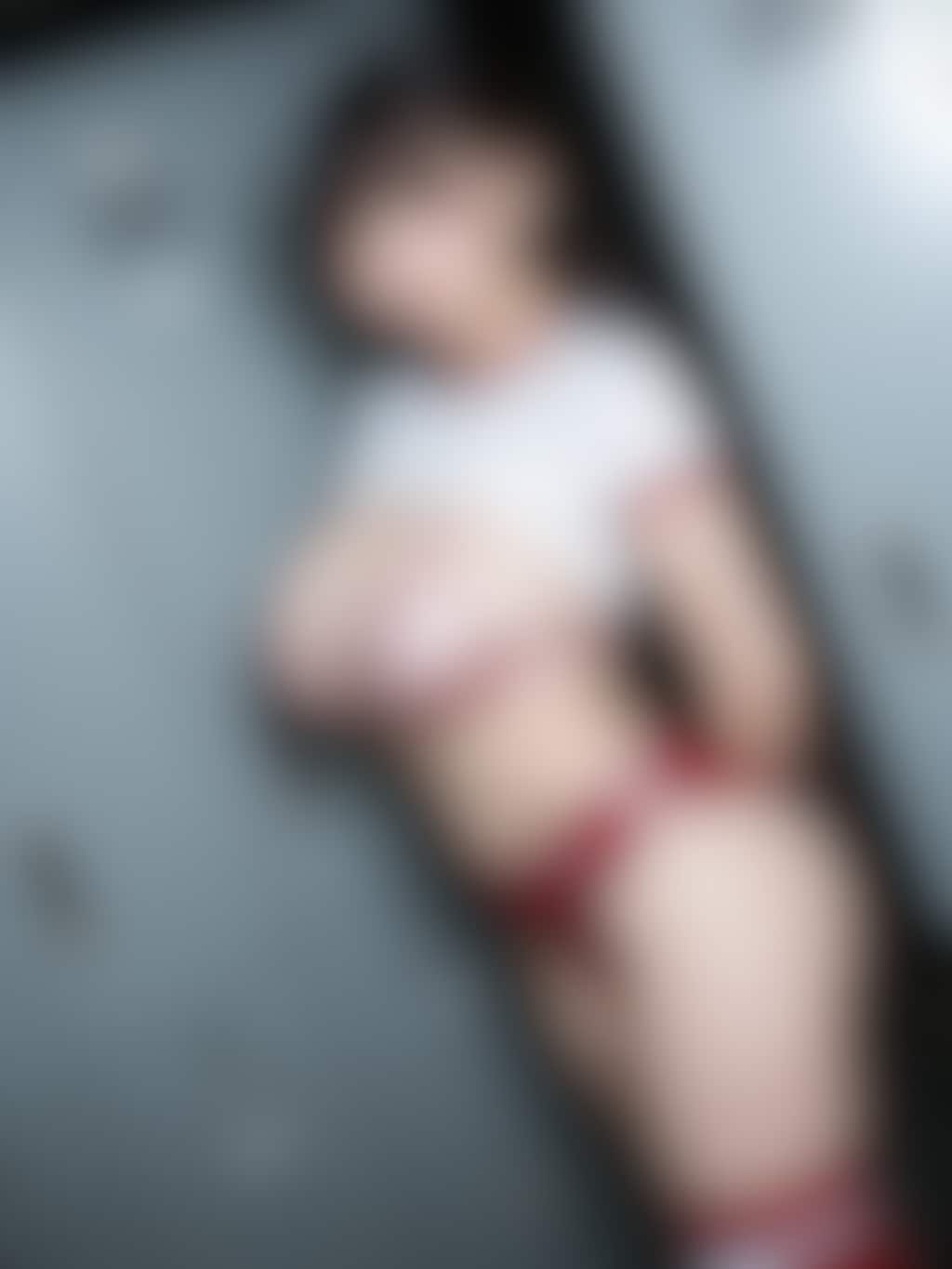 胸がはち切れそうで苦しい…手伝ってくれない？