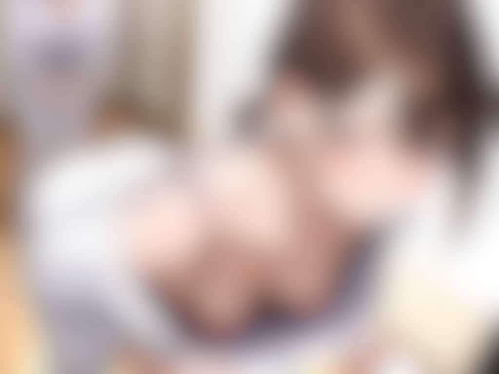 40枚:道着胸チラ