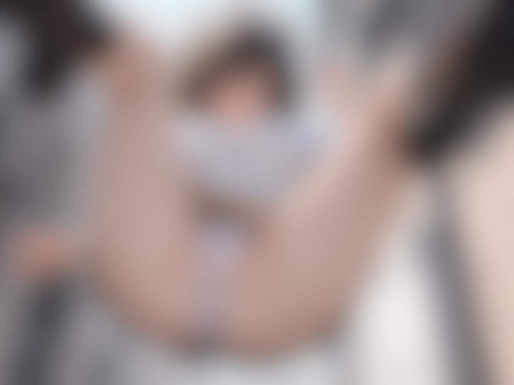 31枚：コケてパンモロ